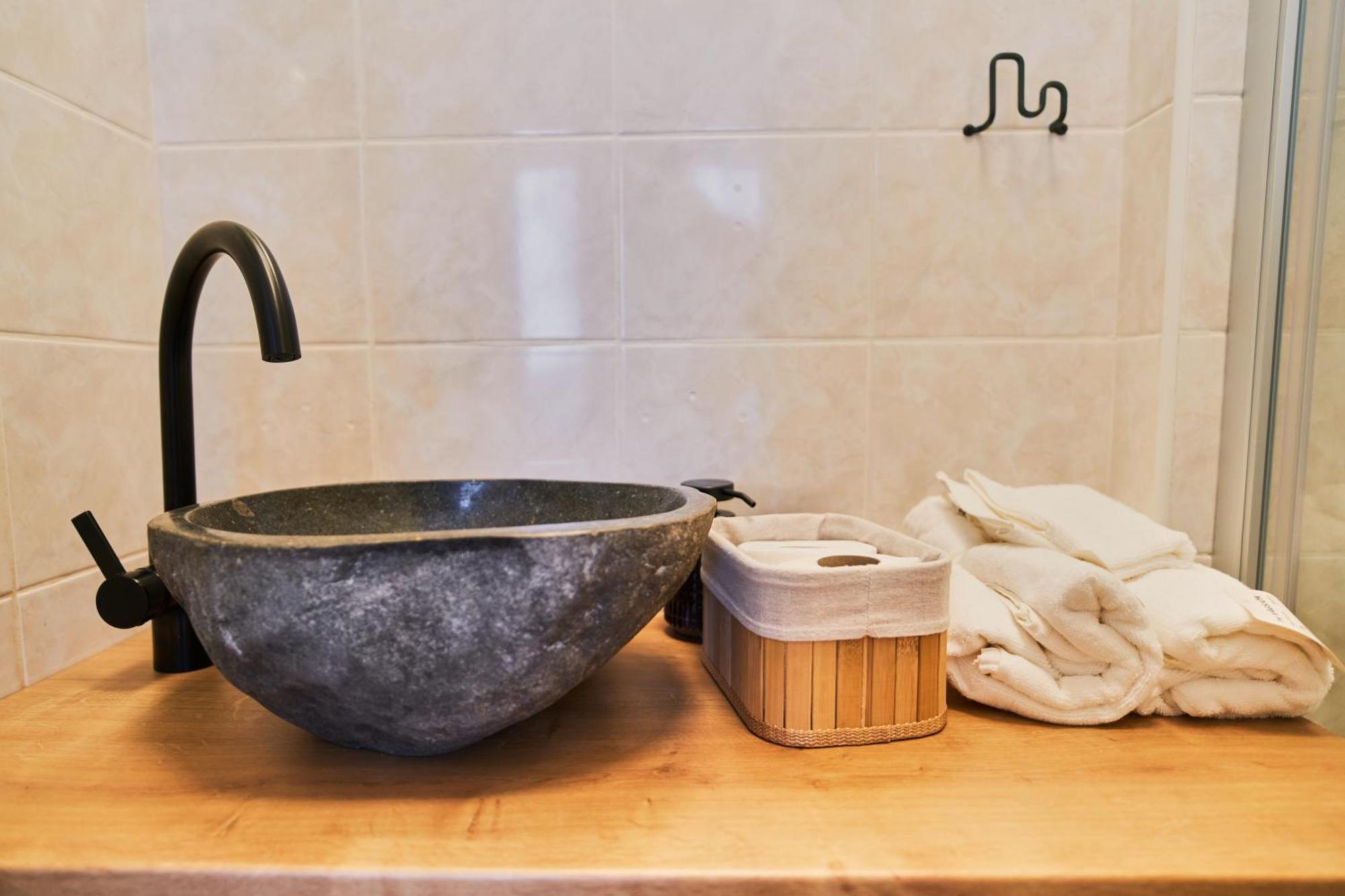 Hostel Prazacka Prága Kültér fotó